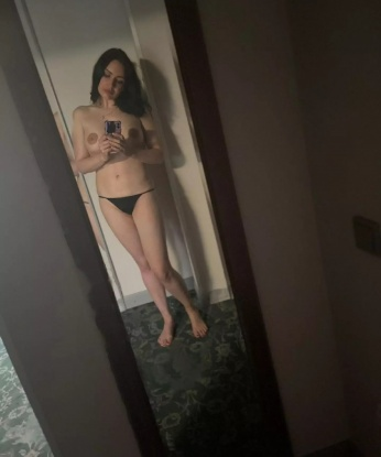 Полина